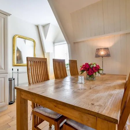 Apartment Belgische Plein